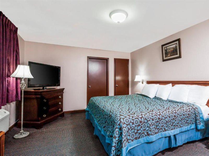 Days Inn By Wyndham Wurtsboro Εξωτερικό φωτογραφία
