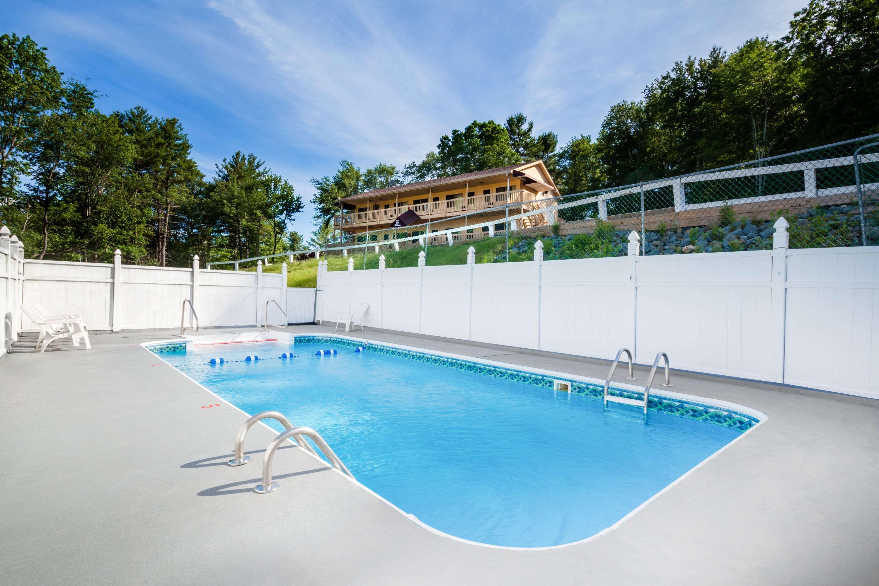 Days Inn By Wyndham Wurtsboro Εξωτερικό φωτογραφία